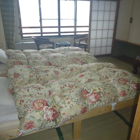 Cafe Cerisier栖里時絵 Hotel Myoko Buitenkant foto