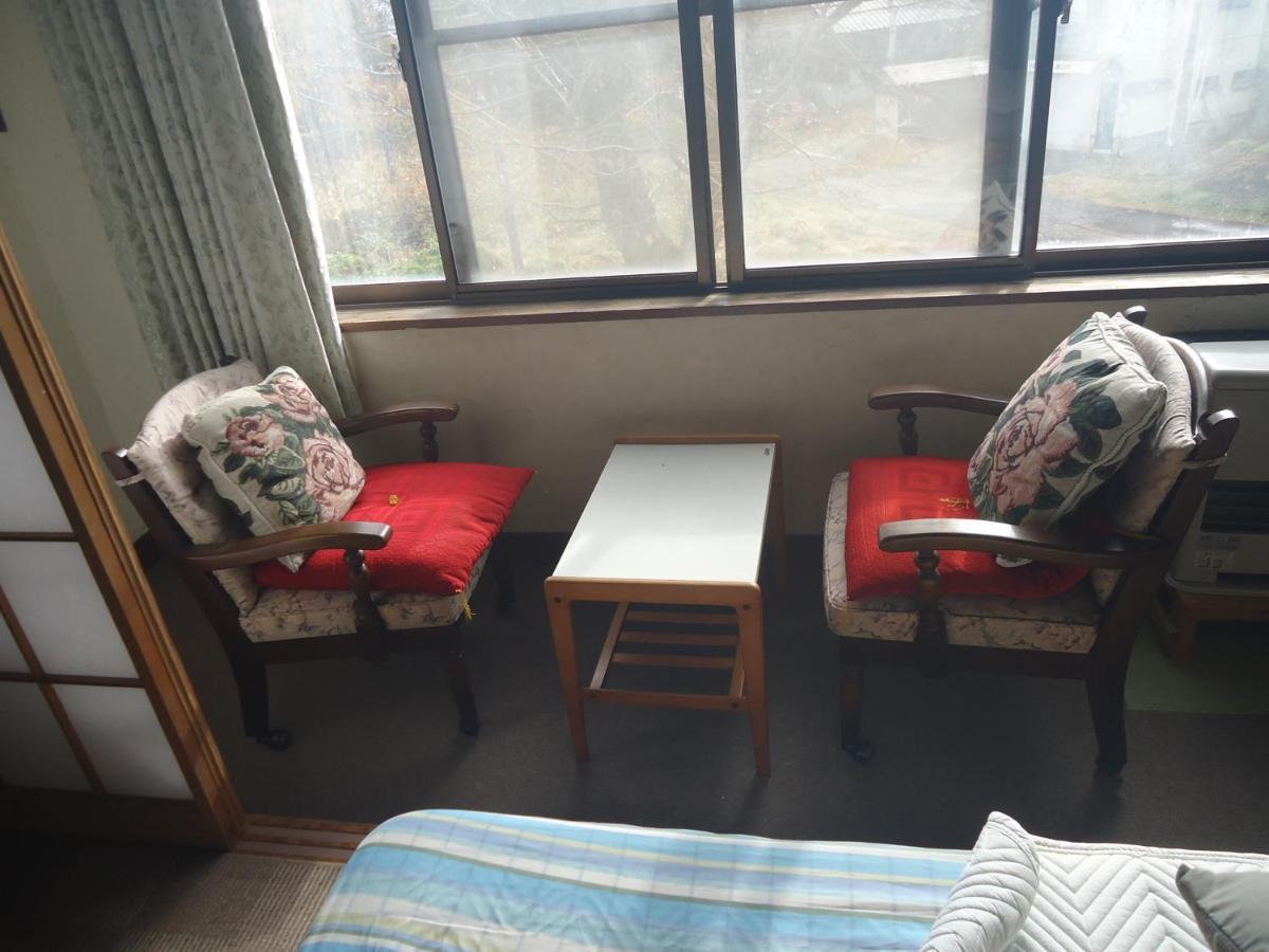 Cafe Cerisier栖里時絵 Hotel Myoko Buitenkant foto
