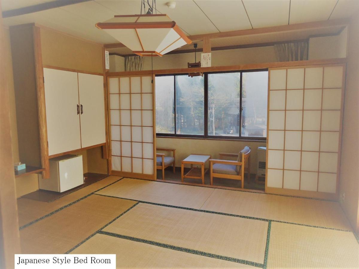 Cafe Cerisier栖里時絵 Hotel Myoko Buitenkant foto